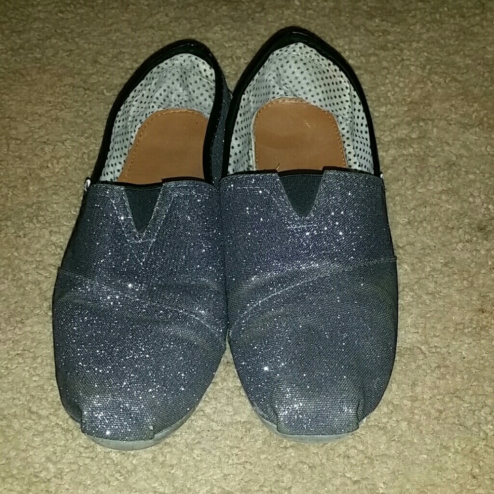 Ladies flats